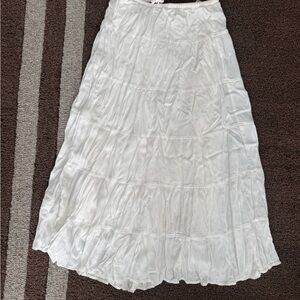 Wilfred White Maxi Skirt